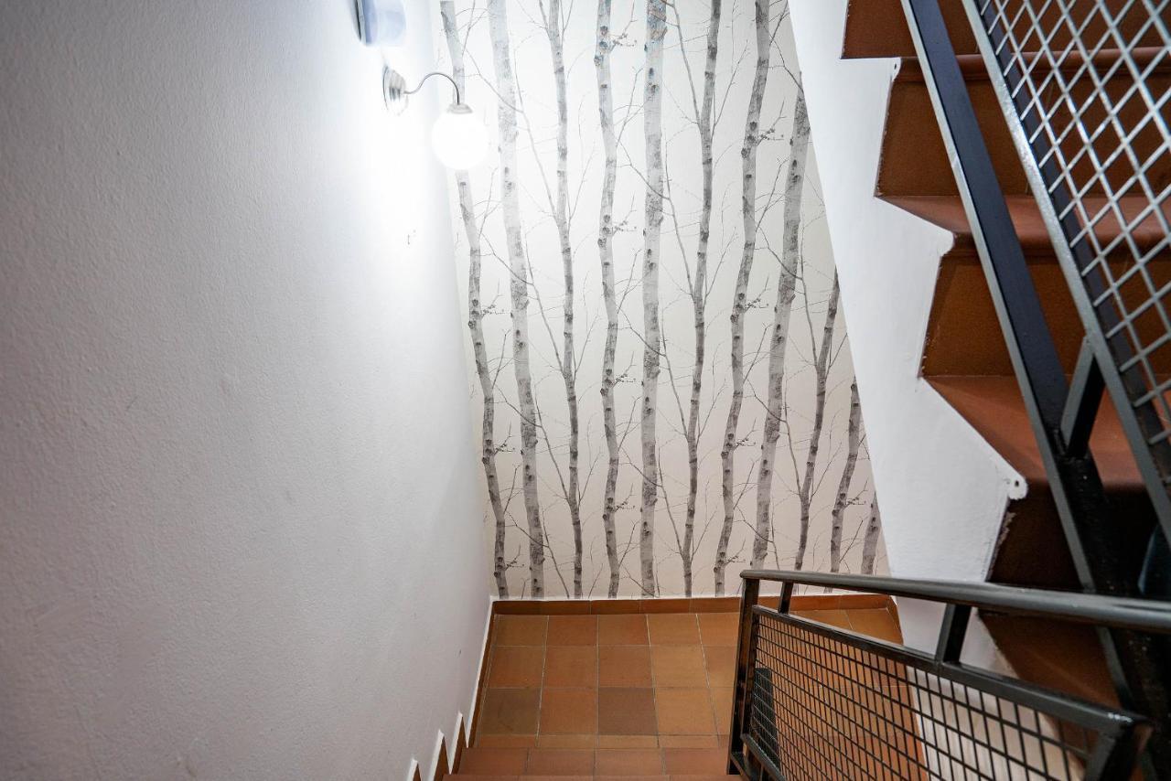Hostal Plaza De Italia Caces Zewnętrze zdjęcie